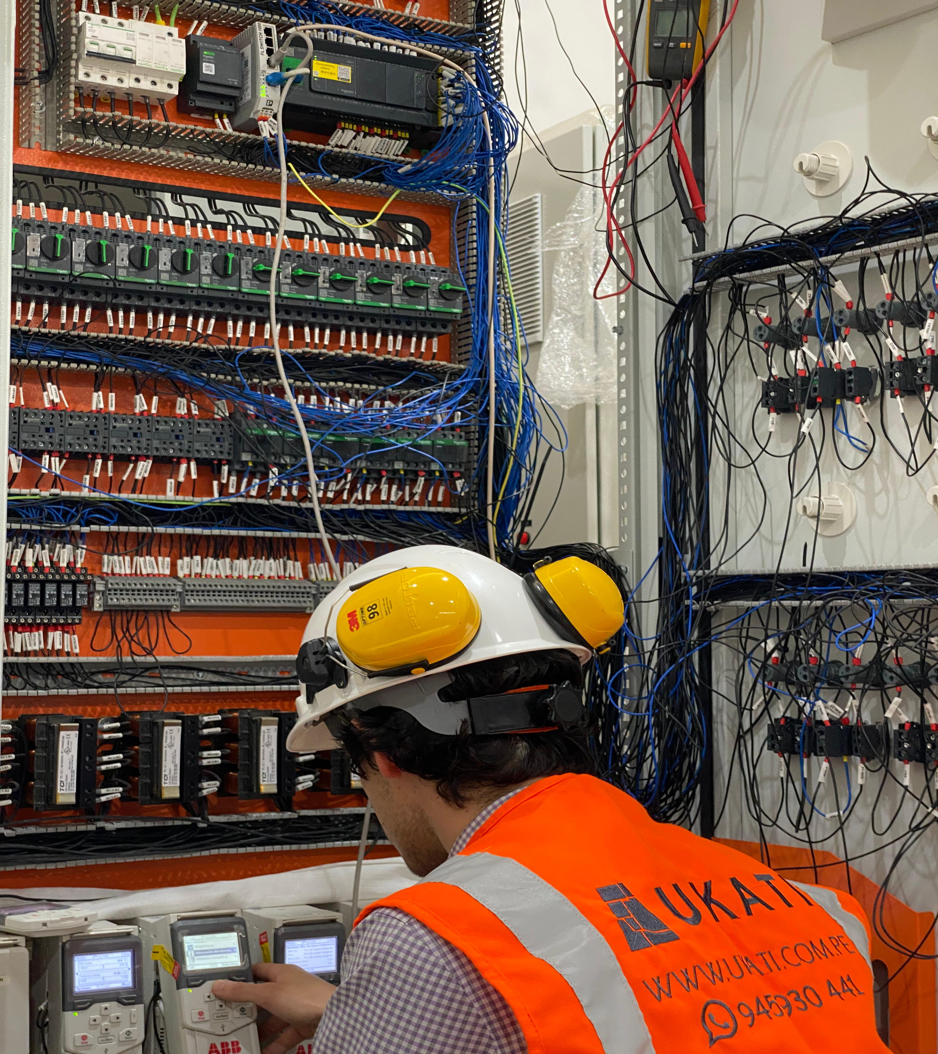 Fabricación e integración de tableros eléctricos